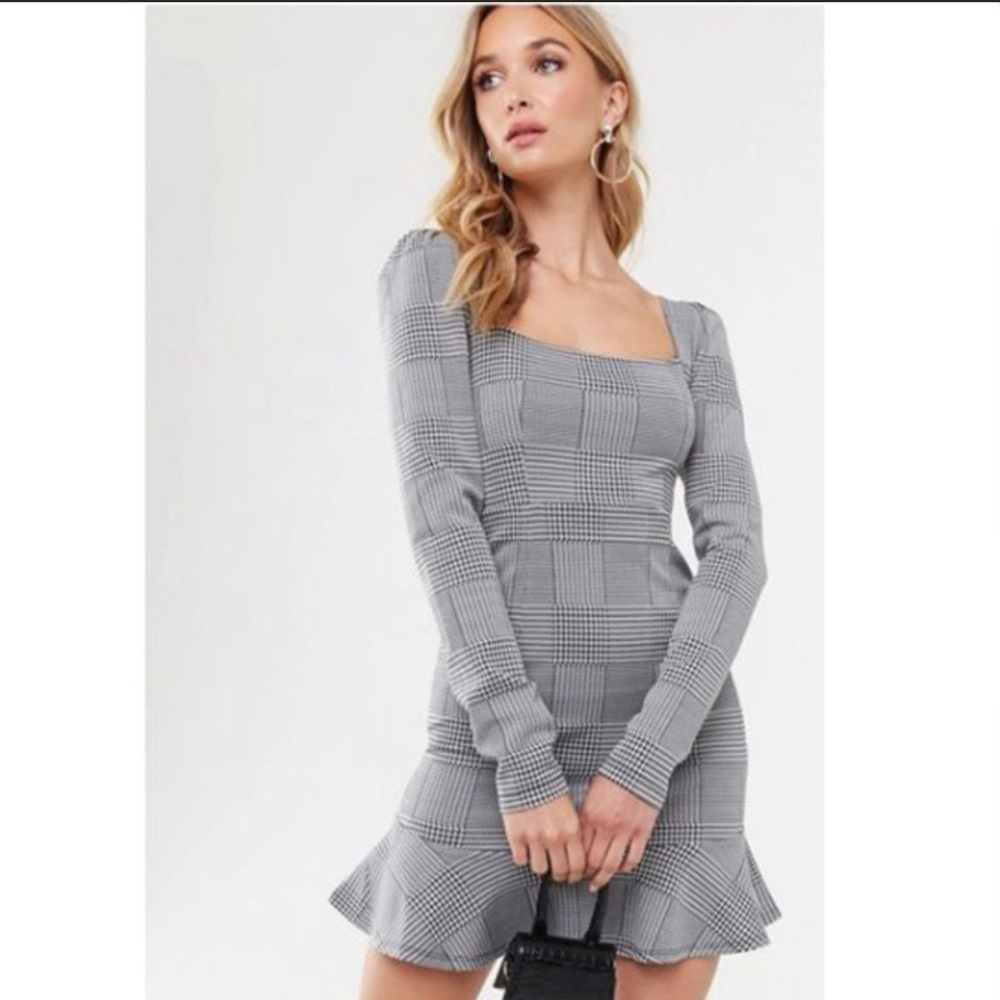 Forever 21 Plaid Long Sleeve Dress